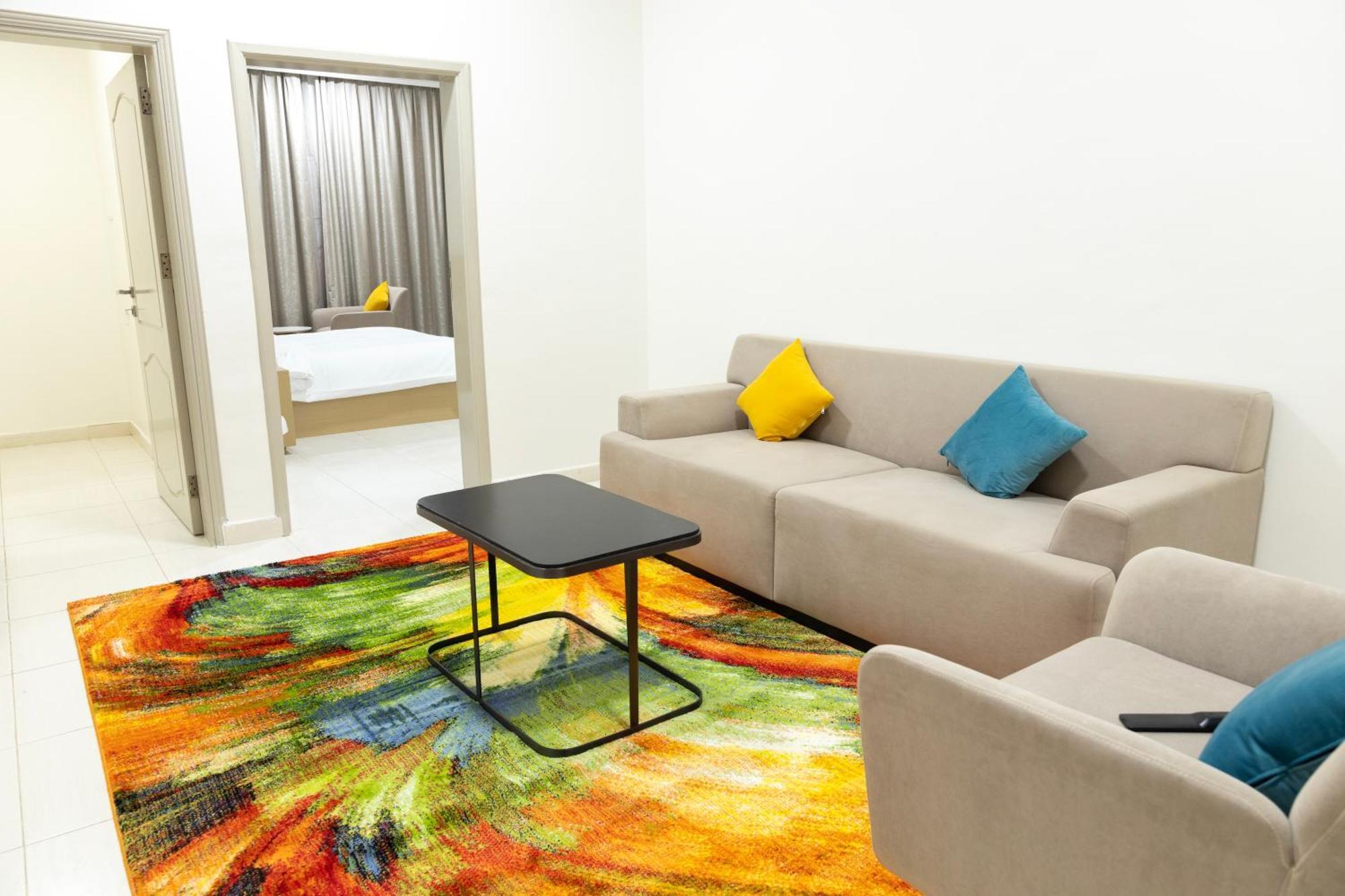 Riviera Suites , Hotel Apartement Sur Luaran gambar